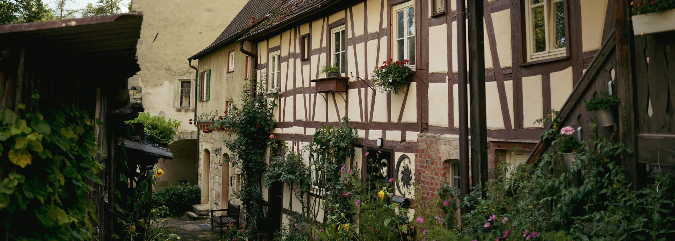 Maisons à colombages alsaciennes à Obernai — Village médiéval, chauffeur privé Elsass VTC