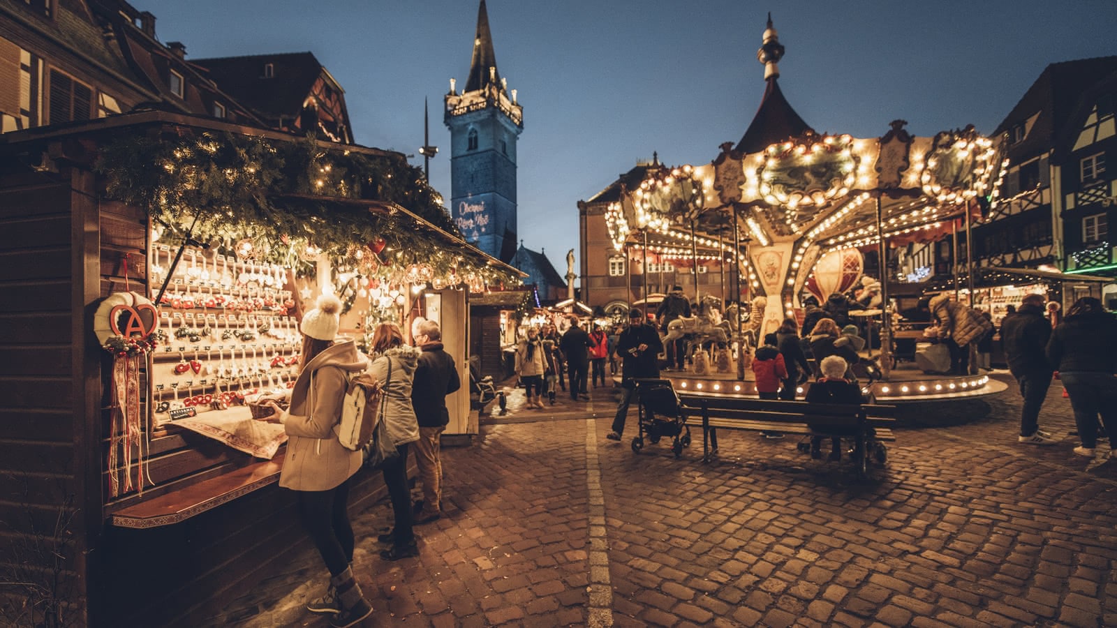 Marché de Noël d'Obernai — Illuminations et chalets alsaciens, VTC Elsass VTC